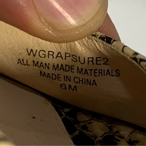 GUESS by Marciano Brown Tan Snakeskin Print Open Toe Kitty Heels Shoes Size 6 - Picture 4 of 13